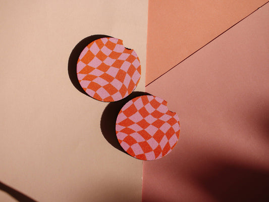 Wavy Checkered Car Coaster Set - Pink & Dark Orange